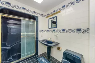 29 Radcliffe Dr, Roxbury Township, NJ 07876 - Photo 24