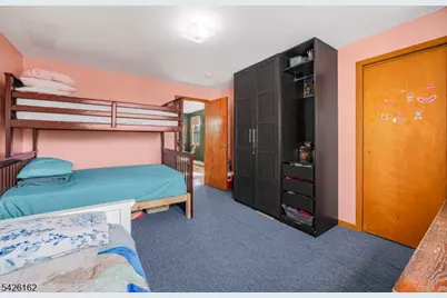 172 Chestnut St, Newark, NJ 07105 - Photo 18