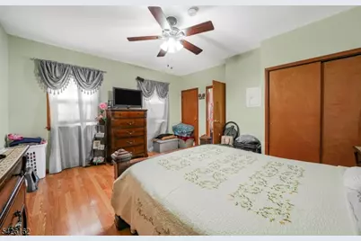 172 Chestnut St, Newark, NJ 07105 - Photo 10