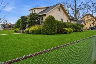 23 Lincoln Ave, Cranford Township, NJ 07016 - Photo 2
