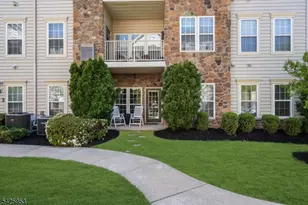 2 Steele Pl, Hillsborough Township, NJ 08844 - Photo 2