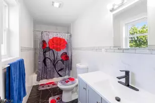 58 Park Ave, East Orange, NJ 07017 - Photo 4