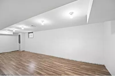 255 S 6th Ave, Highland Park, NJ 08904 - Photo 18