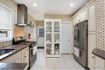 89 E 6th St, Clifton, NJ 07011 - Photo 8