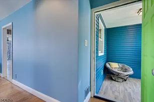 10 Wellington Ave, Woodbridge Township, NJ 07064 - Photo 6