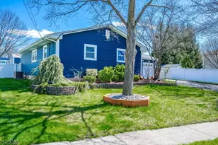 10 Wellington Ave, Woodbridge Township, NJ 07064 - Photo 2
