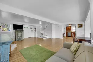 41 Lakewood Dr, Mountain Lakes, NJ 07046 - Photo 8
