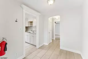 718-722 Thomas St, Elizabeth, NJ 07202 - Photo 10