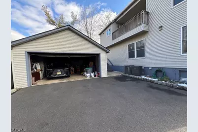 630 Valley Rd, Long Hill Township, NJ 07933 - Photo 30
