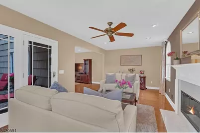 167 Barbara Pl, Middlesex, NJ 08846 - Photo 10