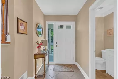 167 Barbara Pl, Middlesex, NJ 08846 - Photo 2
