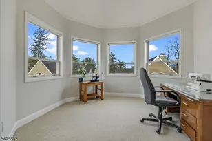 13 Franklin Pl, Morristown, NJ 07960 - Photo 22