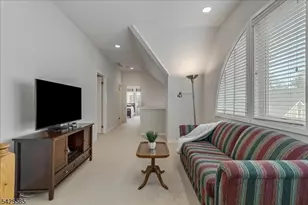 13 Franklin Pl, Morristown, NJ 07960 - Photo 24