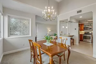 13 Franklin Pl, Morristown, NJ 07960 - Photo 2