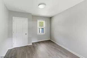 33 Lafayette St, Orange, NJ 07050 - Photo 12