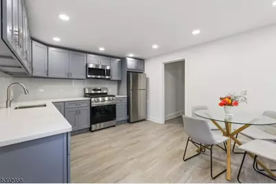 74 Forest St #1, Montclair, NJ 07042 - Photo 4