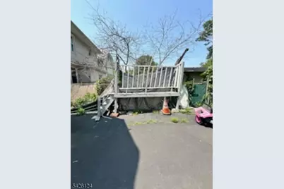 13 Paine Ave, Irvington, NJ 07111 - Photo 12
