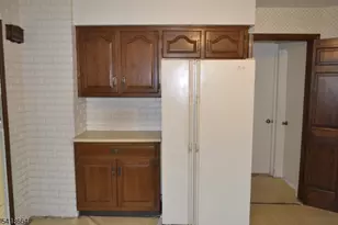 43 First St, Raritan, NJ 08869 - Photo 12