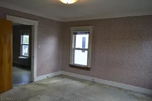 43 First St, Raritan, NJ 08869 - Photo 22