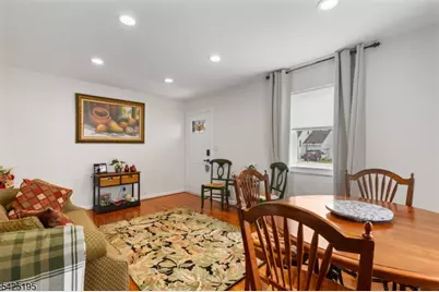 61 Highland Ave, Bergenfield, NJ 07621 - Photo 4