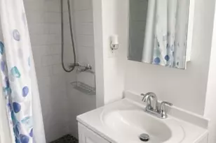 19 Cloverhill Pl, Montclair Twp., NJ 07042 - Photo 18