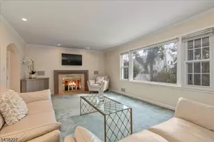 29 Mohawk Trail, Westfield, NJ 07090 - Photo 2