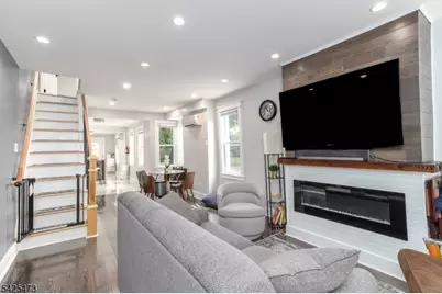 475 Locust Ave, Burlington City, NJ 08016 - Photo 1