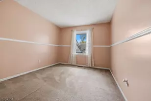 8 Tall Oaks Ct, Sayreville Boro, NJ 08859 - Photo 18