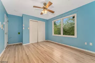 46 Sutton Rd, Tewksbury Township, NJ 08833 - Photo 18
