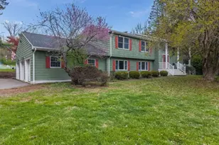 46 Sutton Rd, Tewksbury Township, NJ 08833 - Photo 2