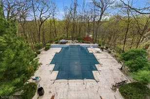 36 Fox Ledge Rd, Kinnelon, NJ 07405 - Photo 38