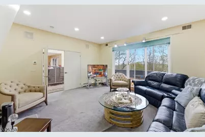 36 Fox Ledge Rd, Kinnelon, NJ 07405 - Photo 16