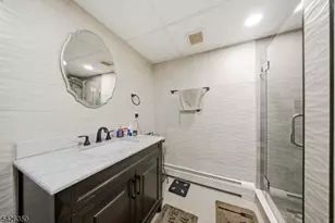 36 Fox Ledge Rd, Kinnelon, NJ 07405 - Photo 32