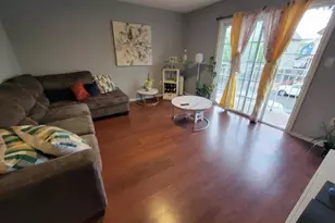 941 Emma St, Elizabeth, NJ 07201 - Photo 4