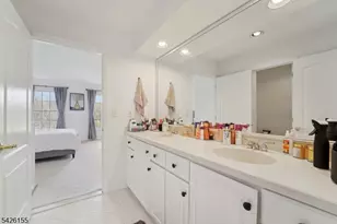 2 Harvest Ln, Washington Township, NJ 07853 - Photo 28