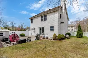 220 3rd St, Green Brook Township, NJ 08812 - Photo 32
