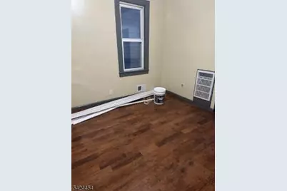 102 S 12th St #1, Newark, NJ 07107 - Photo 8
