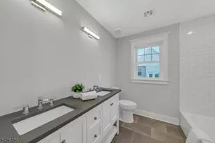 21 Spruce St, Cranford Township, NJ 07016 - Photo 28