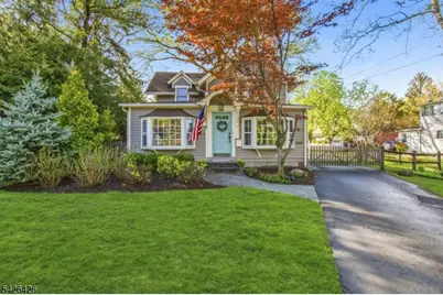 454 S Maple Ave, Glen Rock, NJ 07452 - Photo 1