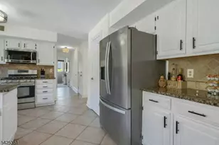 7 Evergreen Ct, Hillsborough Township, NJ 08844 - Photo 14