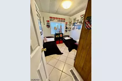 22 Ambassador Dr, Wayne Twp., NJ 07470 - Photo 6