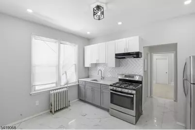 124 Paine Ave, Irvington, NJ 07111 - Photo 6