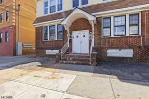 124 Paine Ave, Irvington, NJ 07111 - Photo 4
