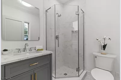 426 Millburn Ave #A, Millburn, NJ 07041 - Photo 16