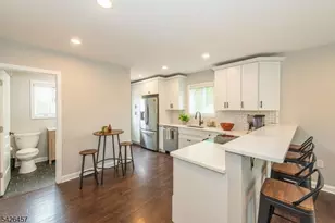40 Bent St, Roxbury Township, NJ 07847 - Photo 14