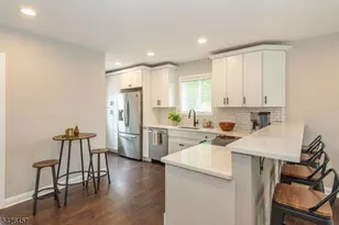 40 Bent St, Roxbury Township, NJ 07847 - Photo 16