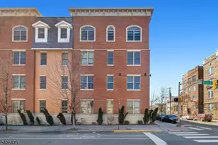 974 Summit Ave, Jersey City, NJ 07307 - Photo 2