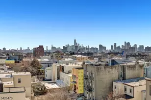 974 Summit Ave, Jersey City, NJ 07307 - Photo 38