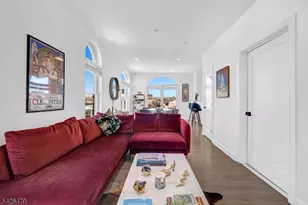 974 Summit Ave, Jersey City, NJ 07307 - Photo 8