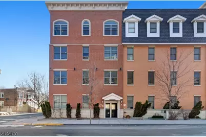 974 Summit Ave #401, Jersey City, NJ 07307 - Photo 42